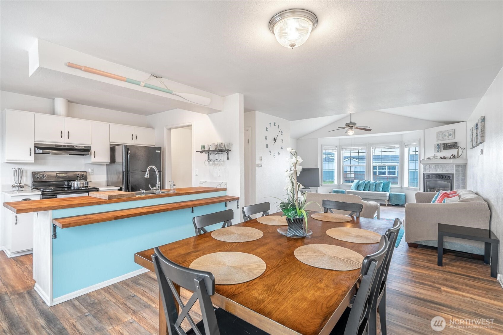 952 Wawona Avenue SE Ocean Shores WA 98569