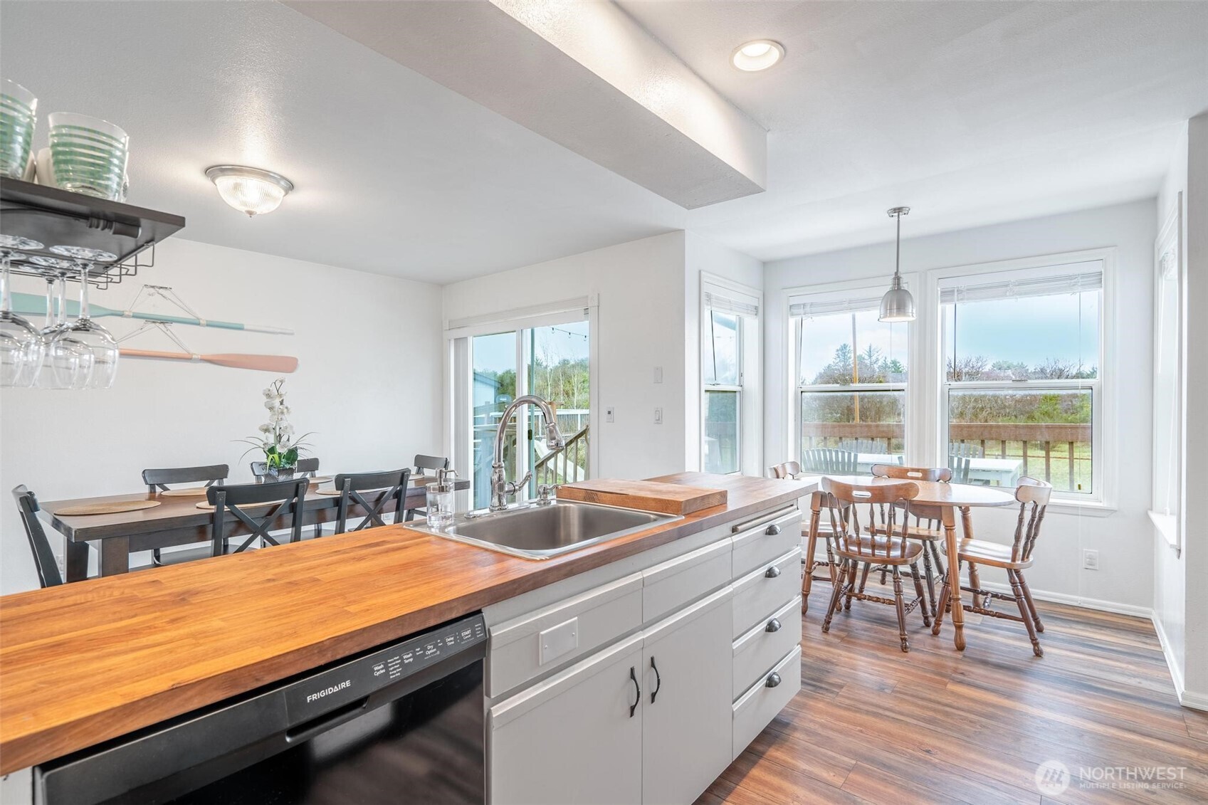 952 Wawona Avenue SE Ocean Shores WA 98569