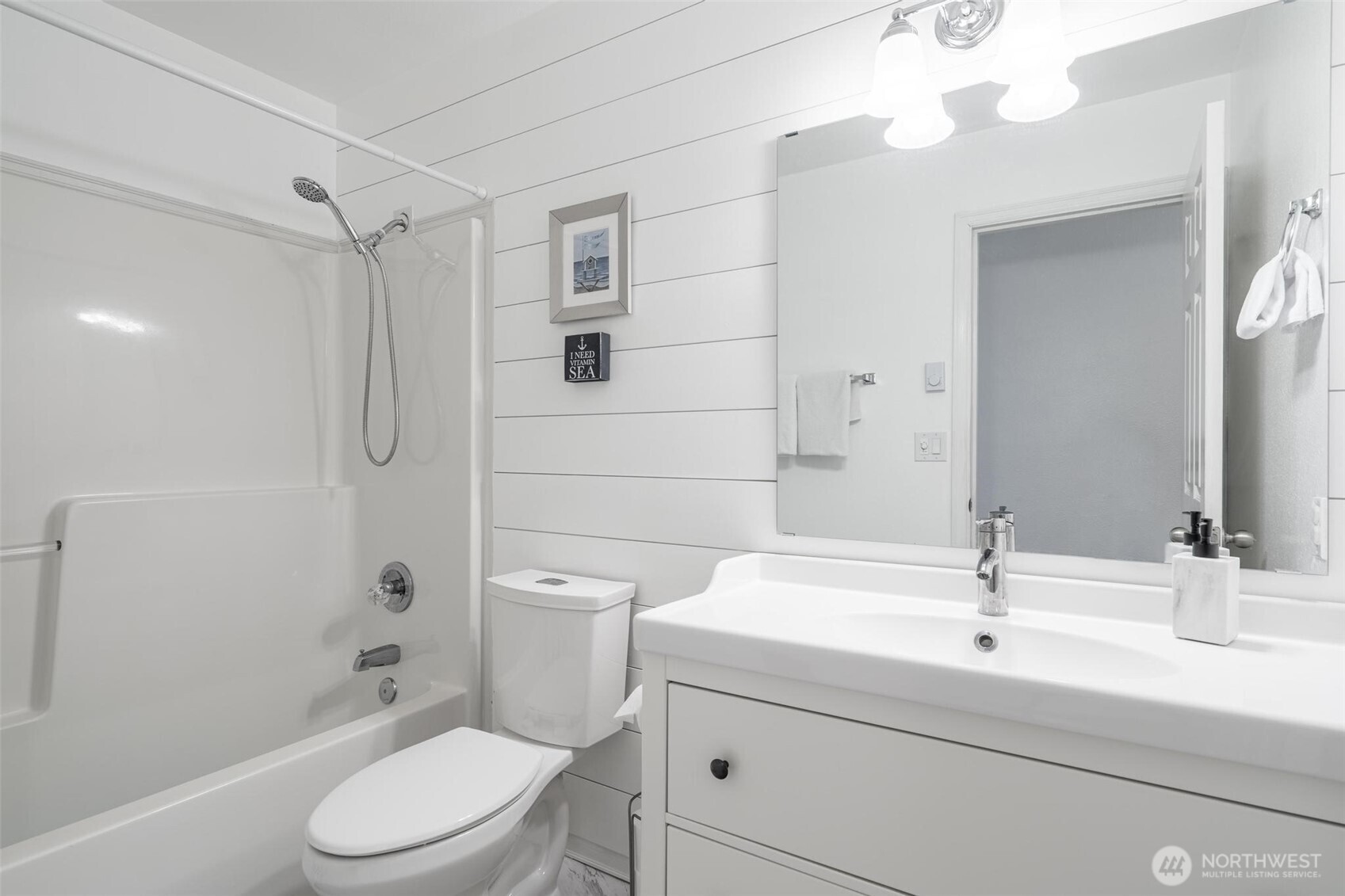 952 Wawona Avenue SE Ocean Shores WA 98569