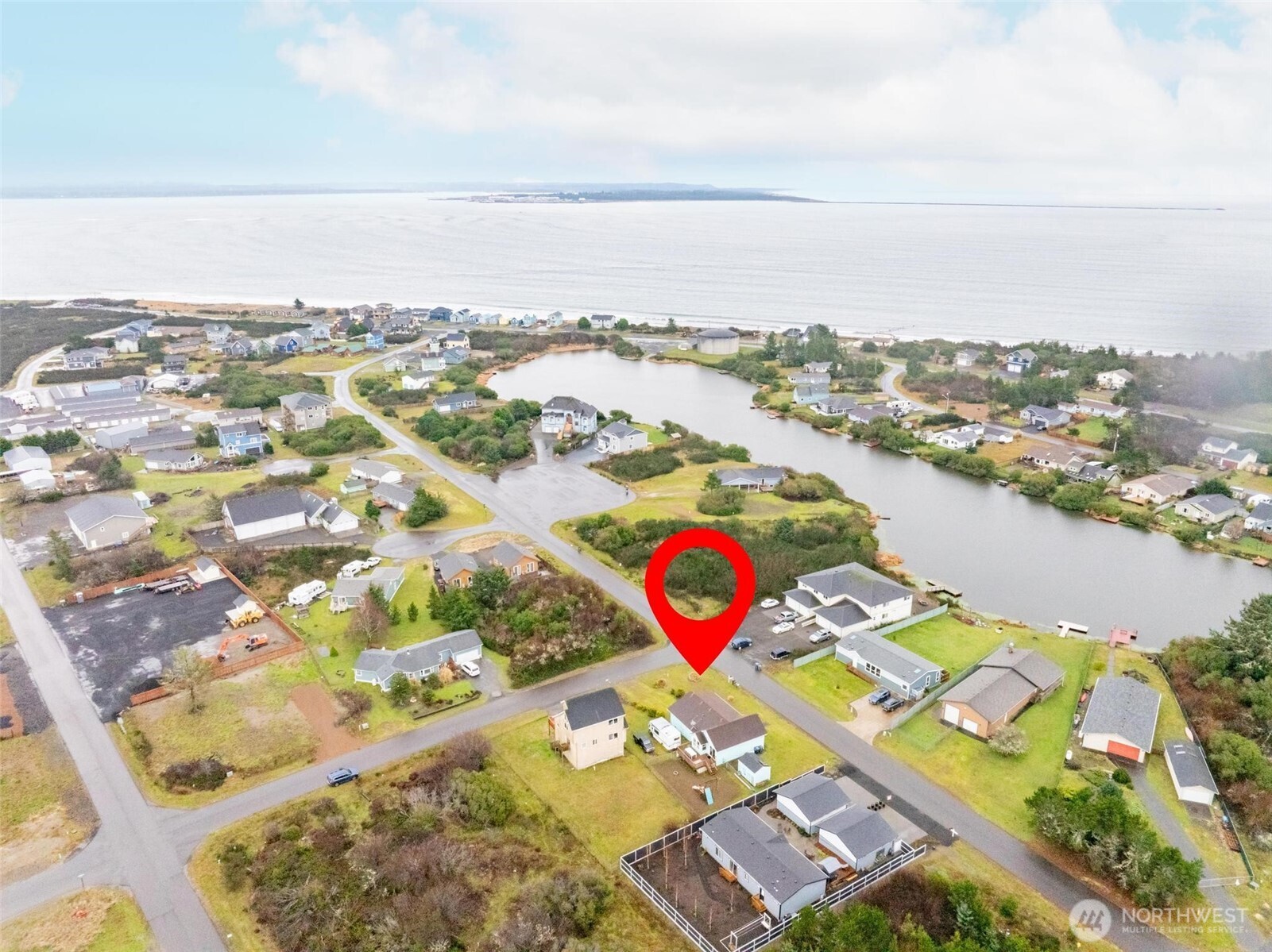 952 Wawona Avenue SE Ocean Shores WA 98569