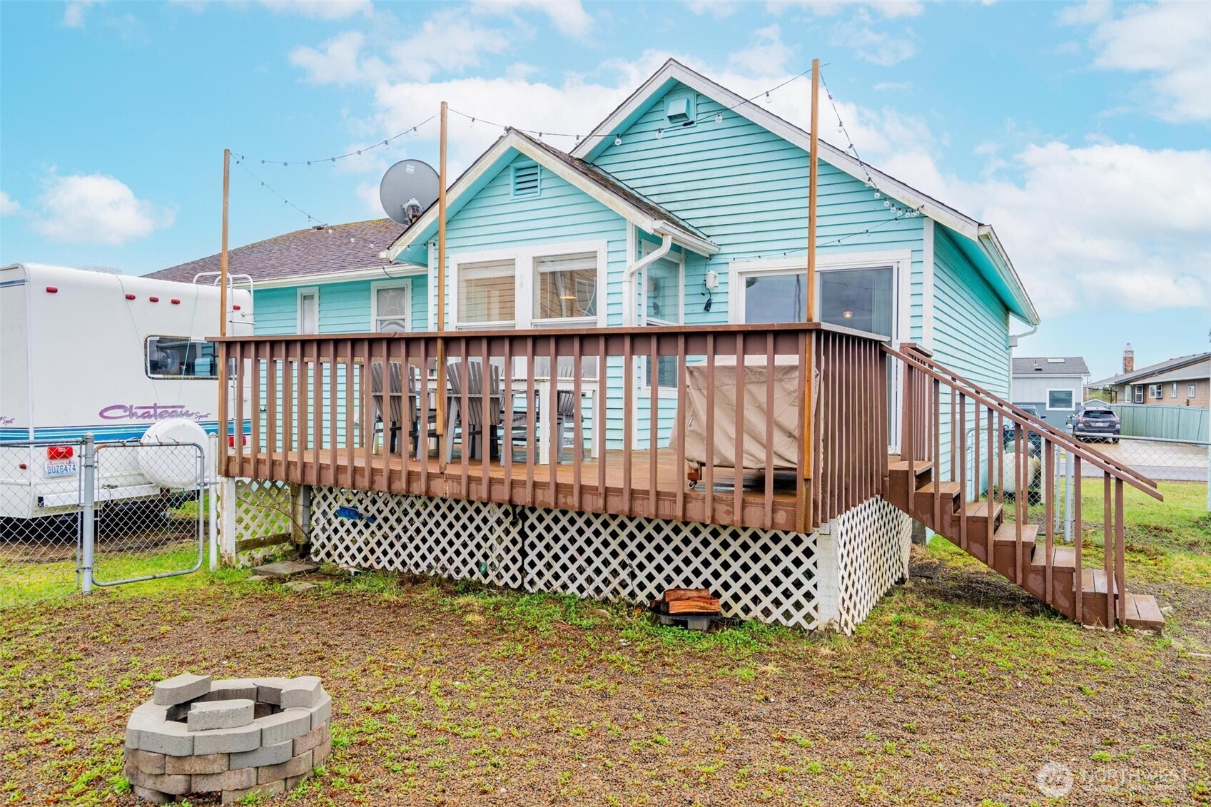 952 Wawona Avenue SE Ocean Shores WA 98569