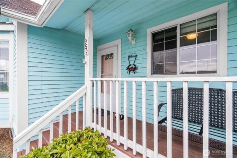 952 Wawona Avenue SE Ocean Shores WA 98569