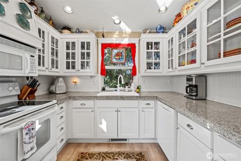 231 Benton Leavenworth WA 98826