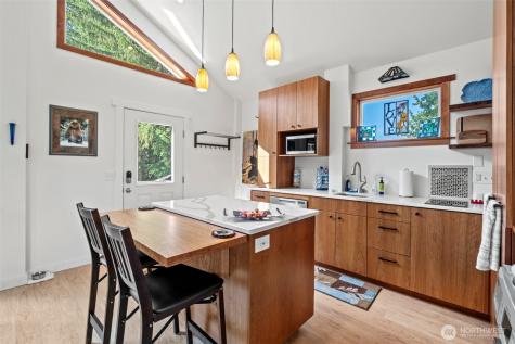 231 Benton Leavenworth WA 98826