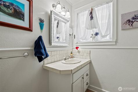 231 Benton Leavenworth WA 98826