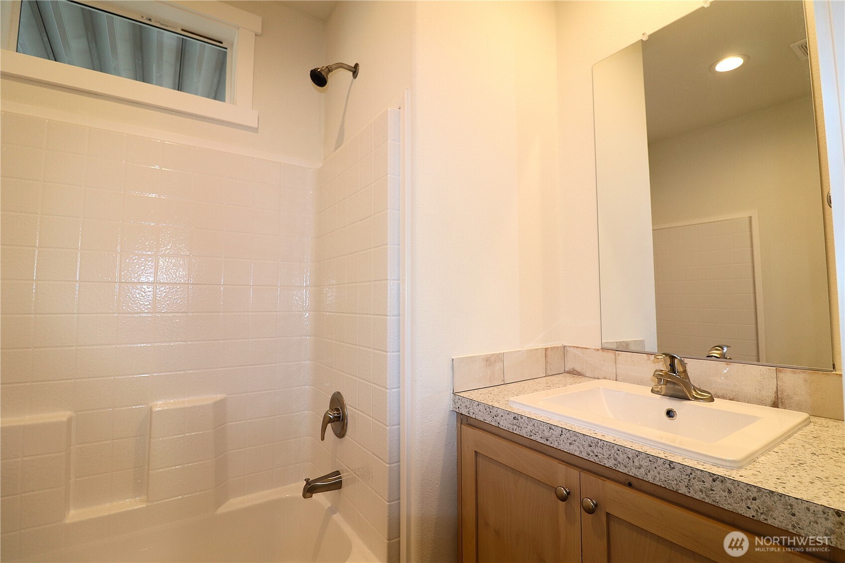3420 S 182nd Place Seatac WA 98188