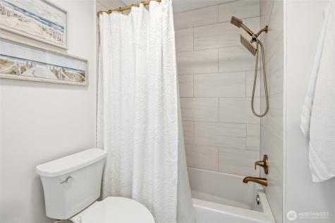 16704 188th Place NE Woodinville WA 98072