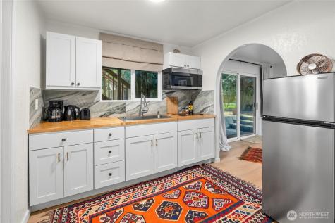 16704 188th Place NE Woodinville WA 98072