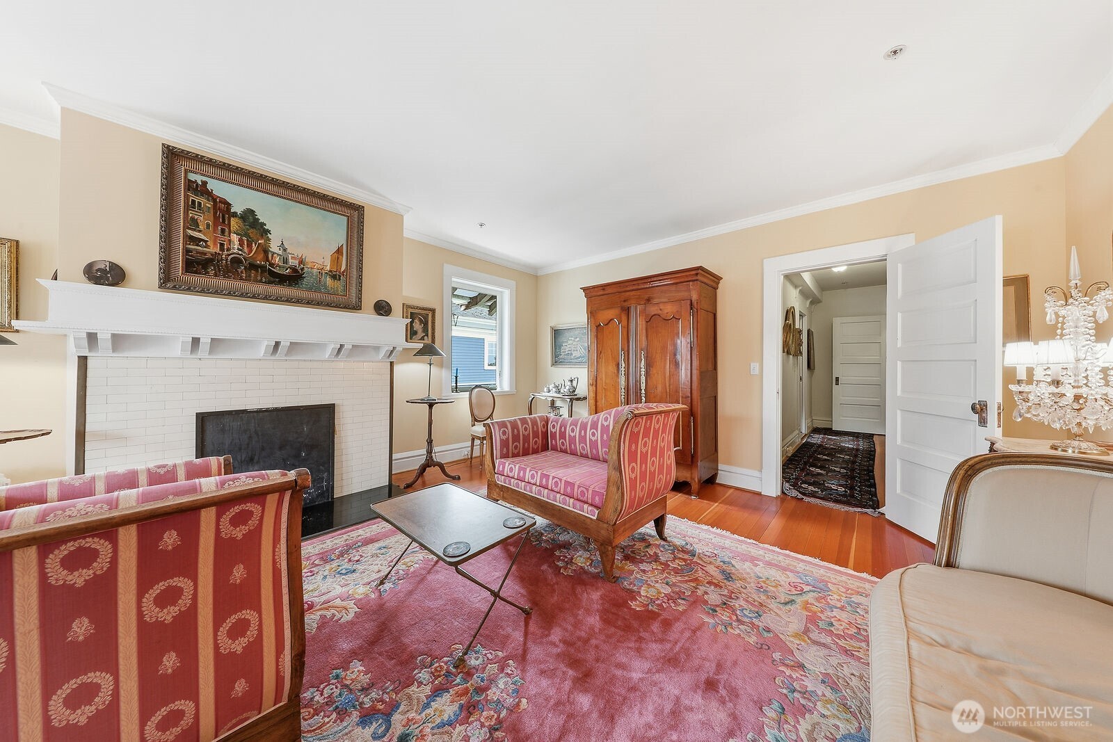 211 14th Avenue E Seattle WA 98112