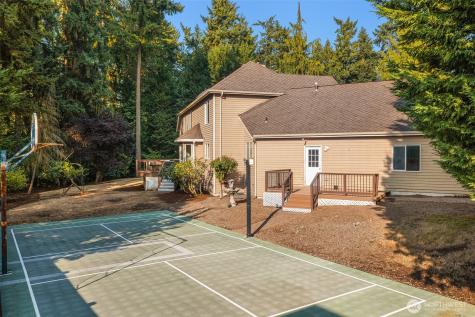 16707 NE 124th Street Redmond WA 98052