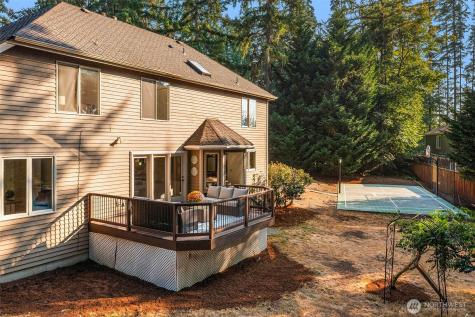 16707 NE 124th Street Redmond WA 98052