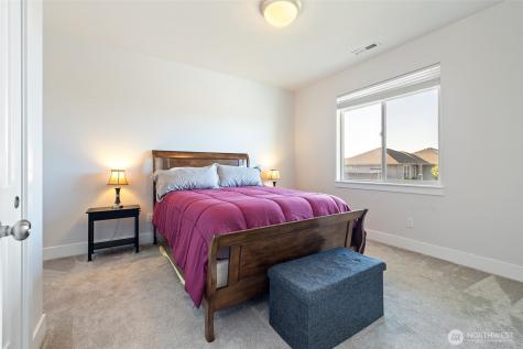 5997 W 41st Avenue Kennewick WA 99338