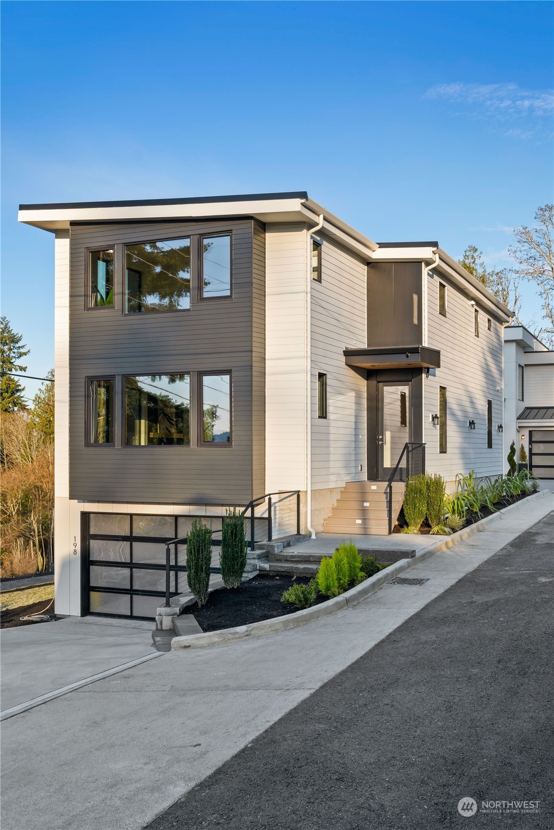 198 Lamar Drive Mukilteo WA 98275