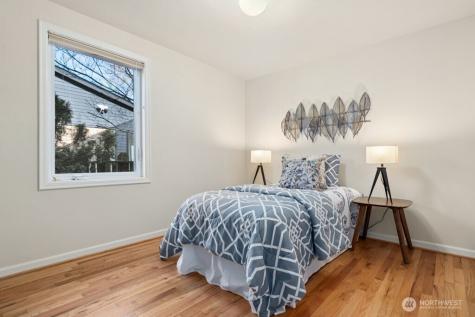 5720 59th Avenue NE Seattle WA 98105