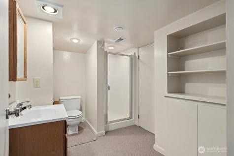 5720 59th Avenue NE Seattle WA 98105