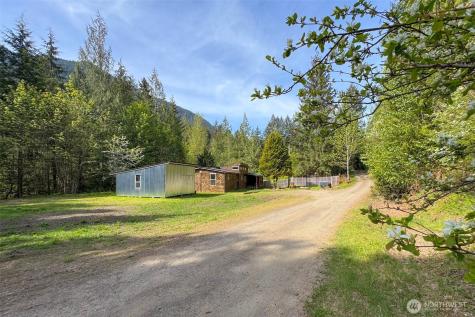 834 Little River Port Angeles WA 98363