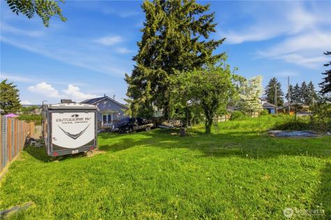 3596 E M Street Tacoma WA 98404