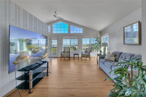 3596 E M Street Tacoma WA 98404