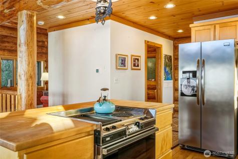 154 Rockaway Beach Lane Camano Island WA 98282