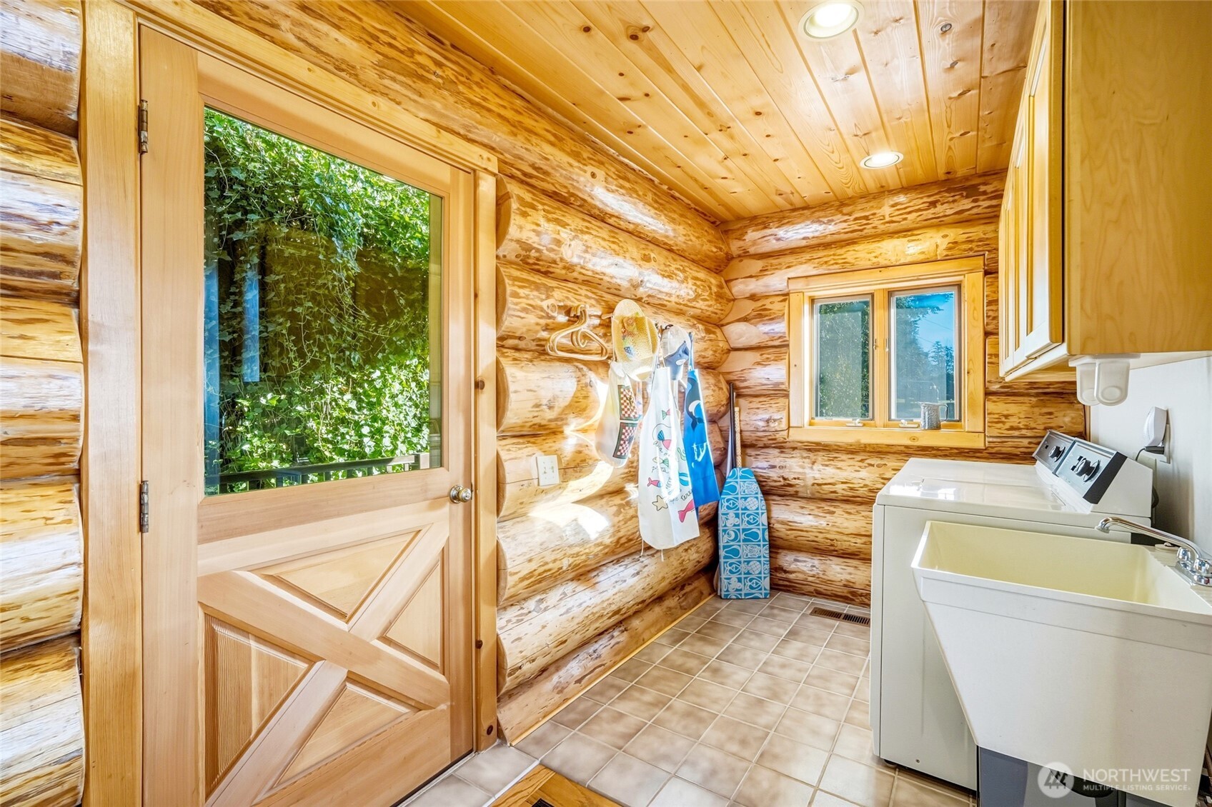 154 Rockaway Beach Lane Camano Island WA 98282