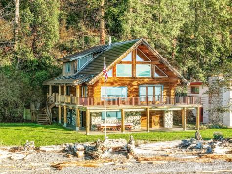 154 Rockaway Beach Lane Camano Island WA 98282
