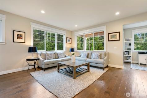 4612 186th Place SE Bothell WA 98012