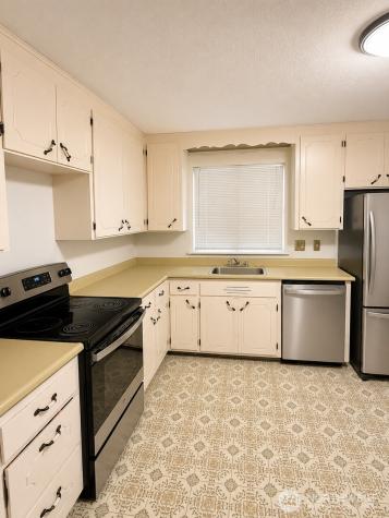 22704 2nd Drive SE Bothell WA 98021