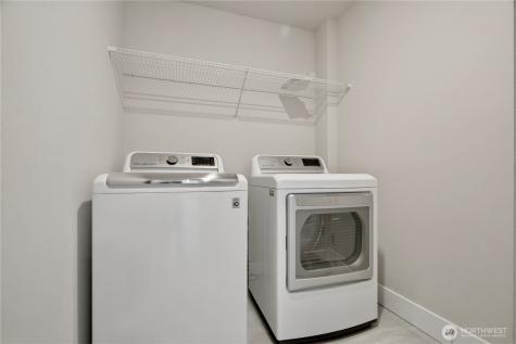 6302 SW 206th Place Lynnwood WA 98036