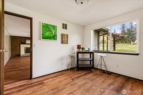 987 E Crescent Harbor Road Oak Harbor WA 98277