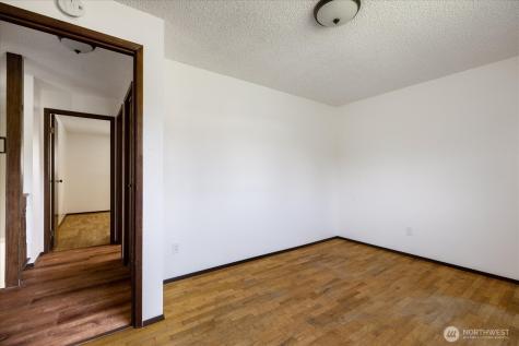 987 E Crescent Harbor Road Oak Harbor WA 98277
