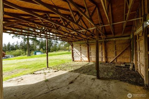 987 E Crescent Harbor Road Oak Harbor WA 98277