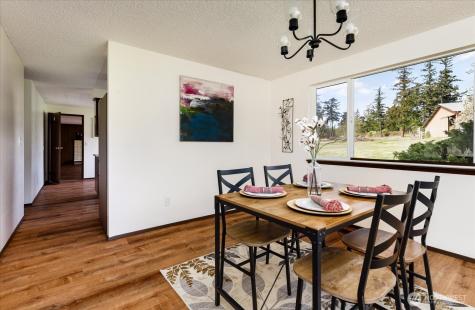 987 E Crescent Harbor Road Oak Harbor WA 98277