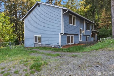71 NE Lorrain Court Belfair WA 98528