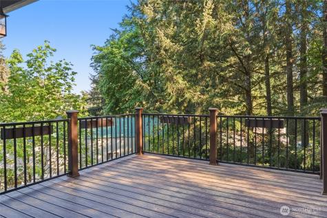 71 NE Lorrain Court Belfair WA 98528