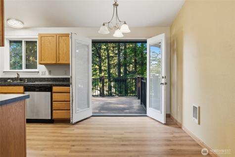 71 NE Lorrain Court Belfair WA 98528