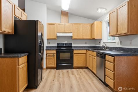 71 NE Lorrain Court Belfair WA 98528