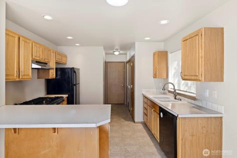 6158 S Cushman Avenue Tacoma WA 98408
