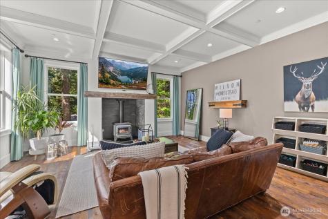 1723 N 128th Street Seattle WA 98133