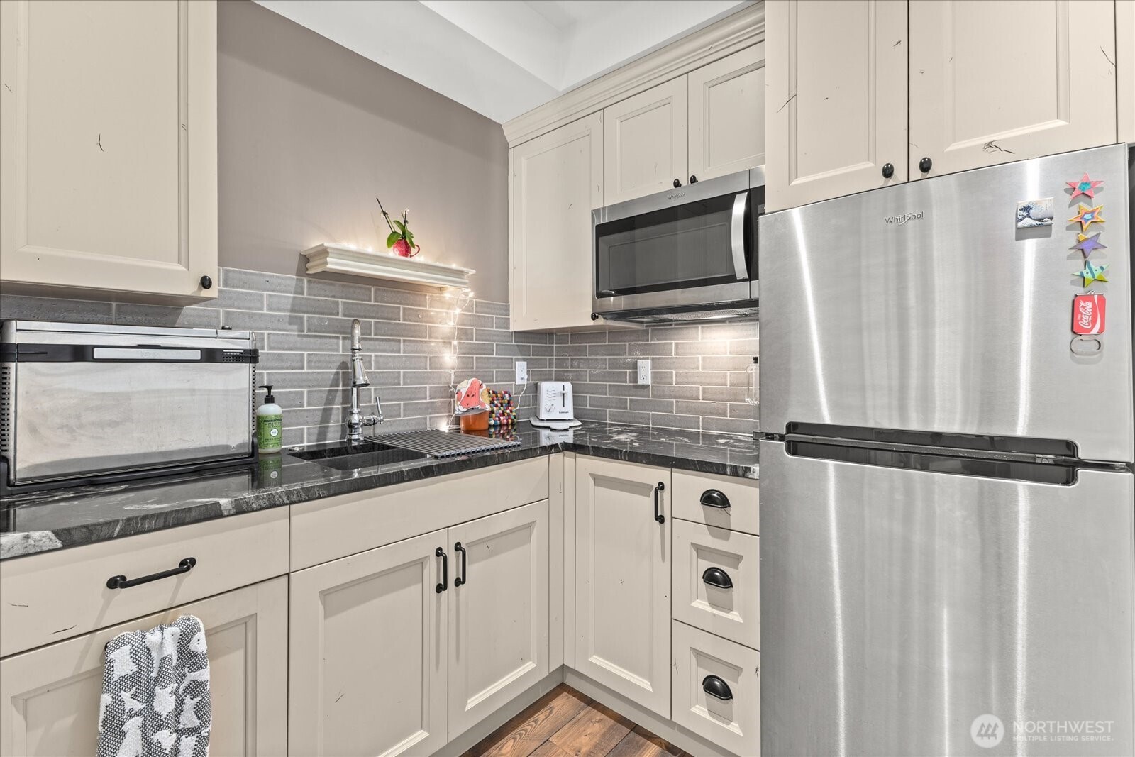 1723 N 128th Street Seattle WA 98133