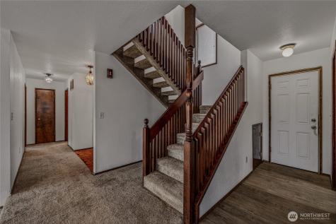 1856 4th Street SE East Wenatchee WA 98802