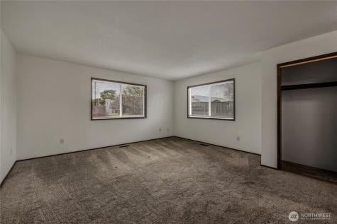 1856 4th Street SE East Wenatchee WA 98802