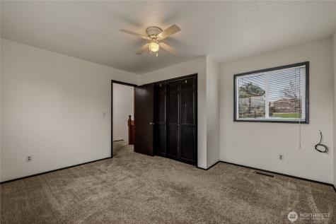 1856 4th Street SE East Wenatchee WA 98802