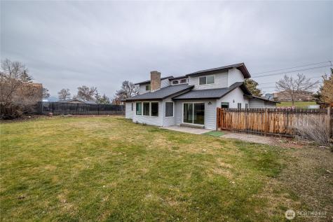 1856 4th Street SE East Wenatchee WA 98802