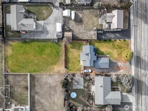 1856 4th Street SE East Wenatchee WA 98802