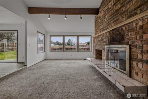 1856 4th Street SE East Wenatchee WA 98802