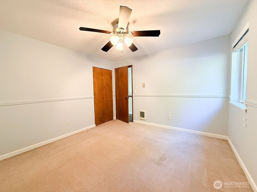 8610 Long Lake Road SE Port Orchard WA 98367
