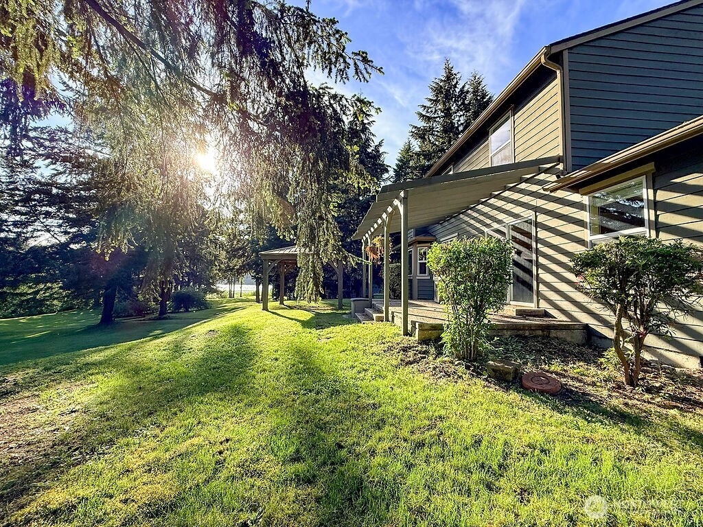 8610 Long Lake Road SE Port Orchard WA 98367