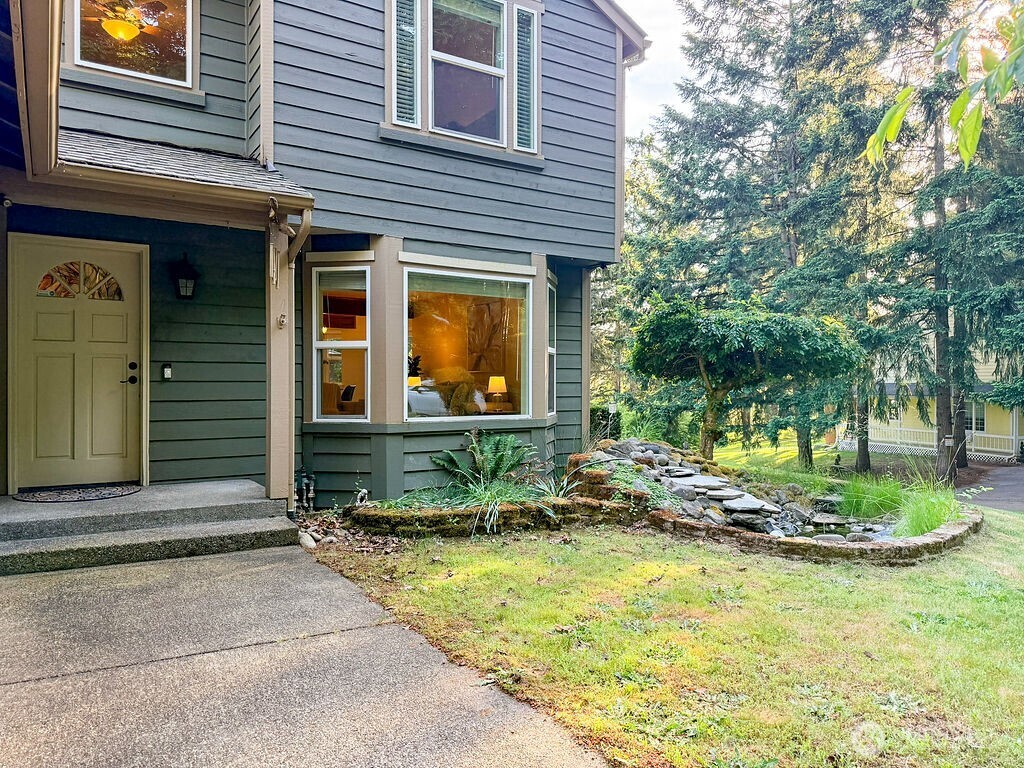 8610 Long Lake Road SE Port Orchard WA 98367