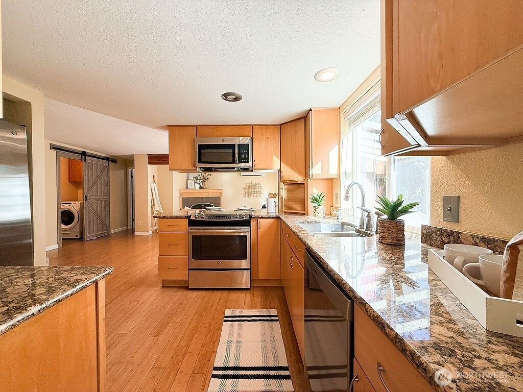 8610 Long Lake Road SE Port Orchard WA 98367
