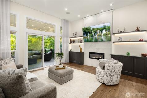 14102 SE 42nd Street Bellevue WA 98006